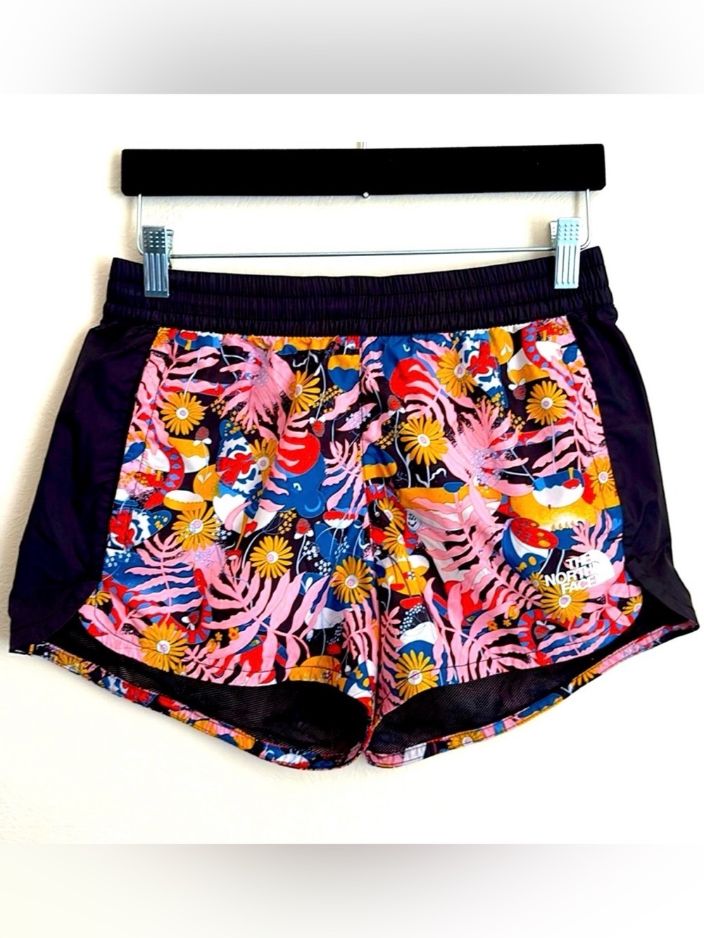 The North Face Hydrenaline Windwall Athletic Shorts Swim Board Water Sports Sz S